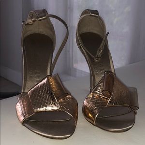 Burberry heels